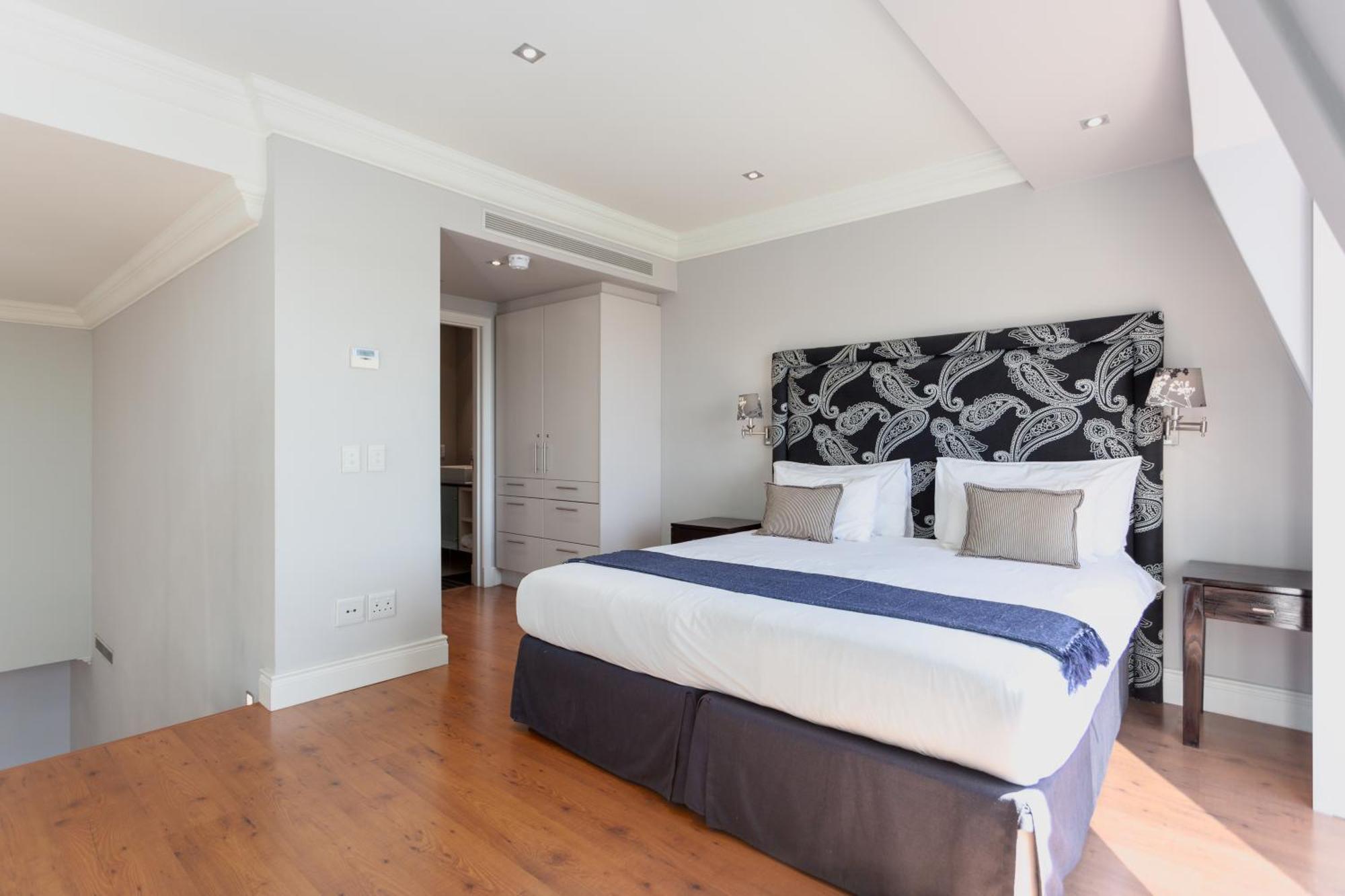Cape Royale Luxury By Nivar Cape Town Exterior foto