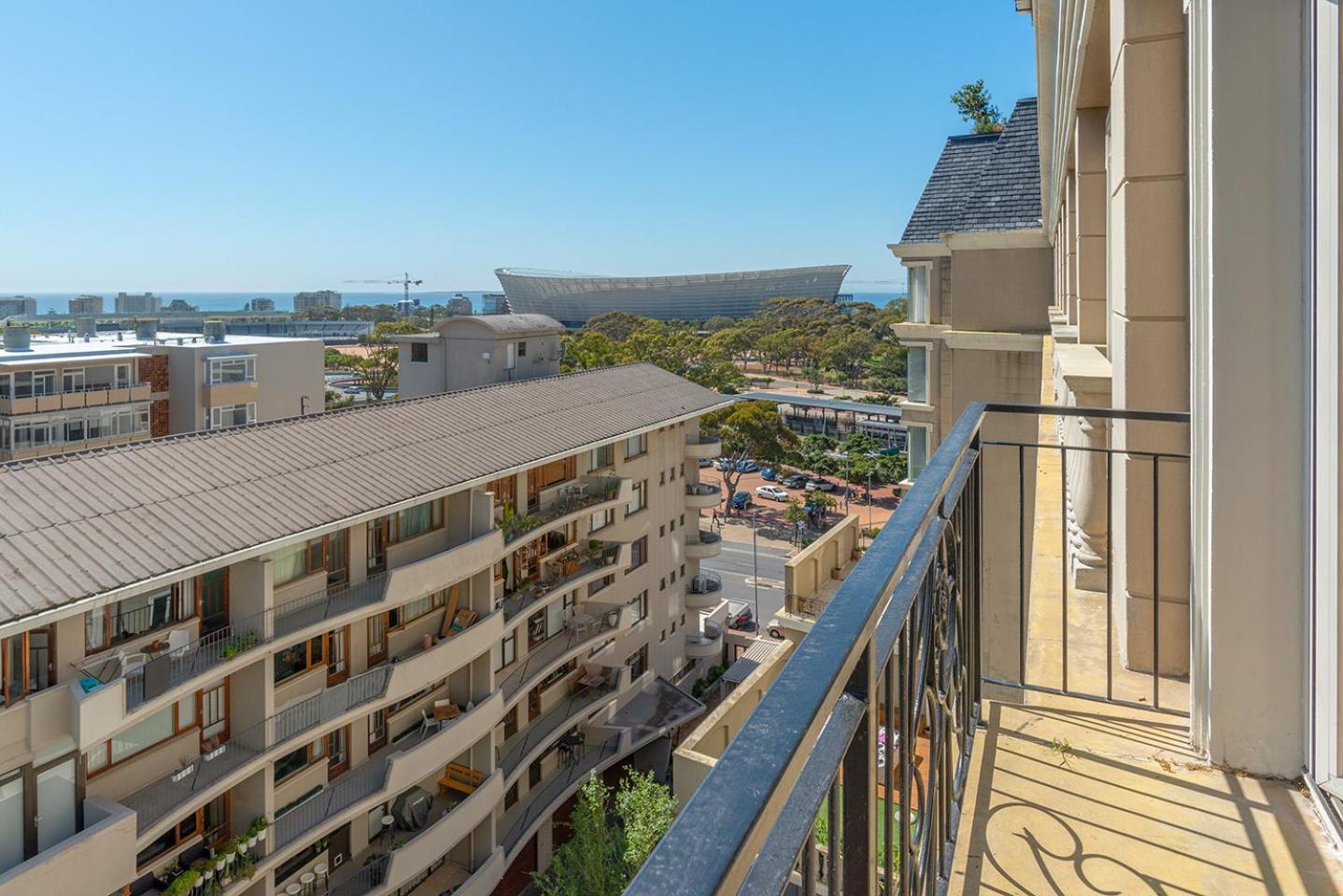 Cape Royale Luxury By Nivar Cape Town Exterior foto